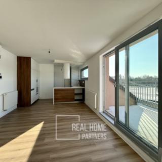 Prodej bytu 3+kk 89 m² Hostěnice
