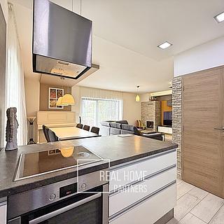 Prodej rodinného domu 93 m² Hajany