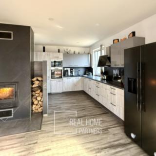 Prodej vily 178 m² Podolí