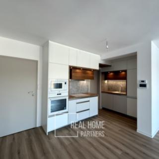 Prodej bytu 4+kk 130 m² Hostěnice