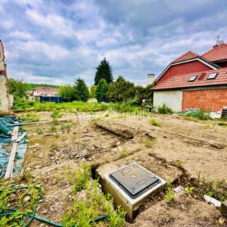 Prodej stavební parcely 535 m² Kralupy nad Vltavou Lobeček, U Parku