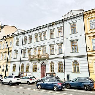 Prodej bytu 2+1 30 m² Praha Staré Město, Smetanovo nábřeží