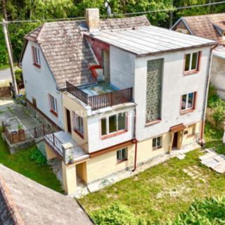 Prodej rodinného domu, 240m²