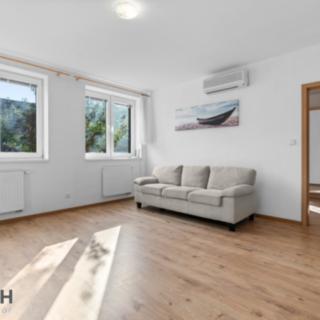 Pronájem bytu 2+kk 50 m² Uherské Hradiště