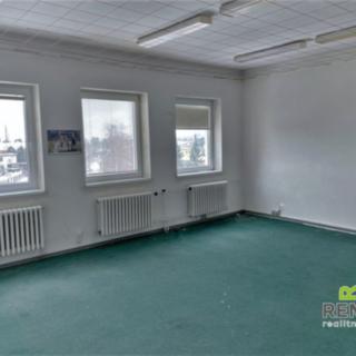 Pronájem kanceláře 100 m² Staré Město
