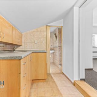 Pronájem bytu 1+kk a garsoniéry 30 m² Náchod, Riegrova