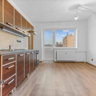 Pronájem bytu 1+1 60 m² Náchod, Na Hamrech