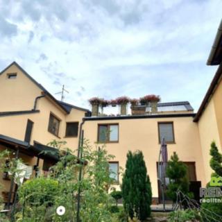 Pronájem pokoje 25 m² Kunovice