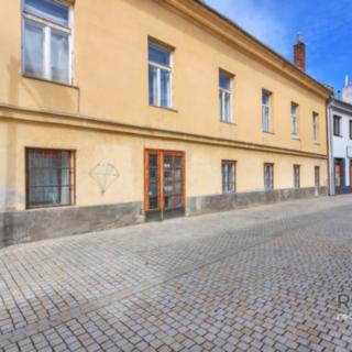 Pronájem obchodu 125 m² Uherské Hradiště, Šromova