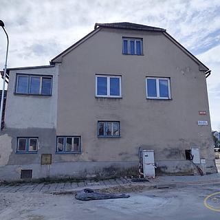 Prodej rodinného domu 300 m² Studená