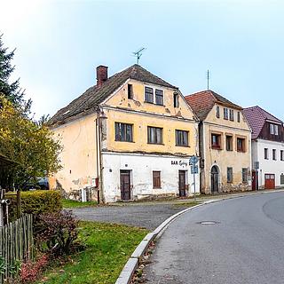 Prodej rodinného domu 257 m² Svojšín