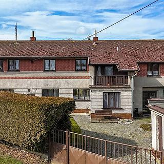 Prodej rodinného domu 289 m&sup2; Předslav
