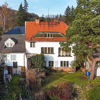 Prodej rodinného domu 329 m² Manětín
