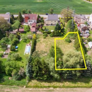 Prodej stavební parcely, 910m²
