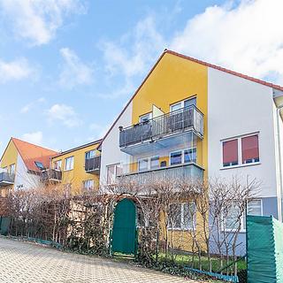 Prodej bytu 3+kk 68 m² Jinočany