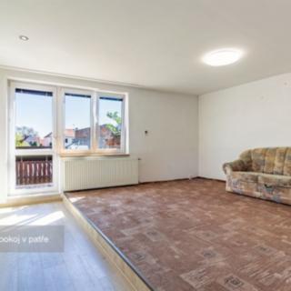 Prodej rodinného domu 368 m² Dobřany