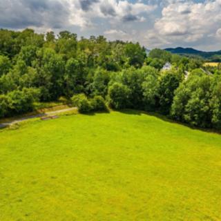 Prodej stavební parcely 3 761 m² Bělá pod Bezdězem Bezdědice