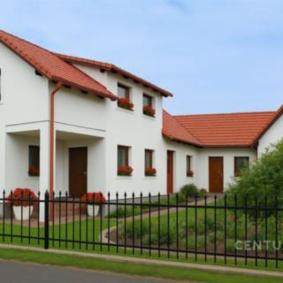 Prodej rodinného domu 233 m² Choťánky