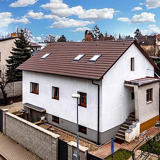 Prodej rodinného domu 200 m² Říčany Radošovice, Haškova