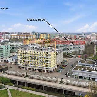Pronájem bytu 3+1 74 m² Praha Stodůlky, Petržílkova