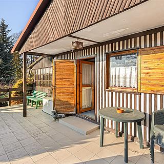 Prodej ostatního komerčního prostoru 32 m² Jesenice Horní Jirčany