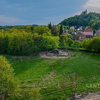 Prodej stavební parcely 1 956 m² Vysoký Chlumec