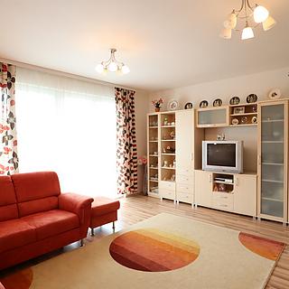 Pronájem bytu 2+kk 61 m² Karlovy Vary Drahovice, Waldertova