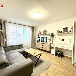 Pronájem bytu 2+kk 42 m² Karlovy Vary