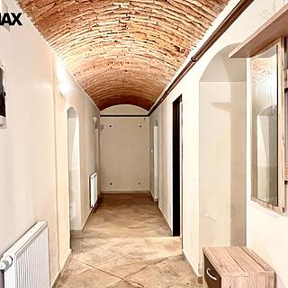 Pronájem Ostatních komerčních prostor 95 m&sup2; Karlovy Vary