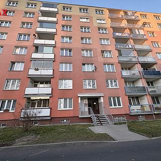 Prodej bytu 2+1 62 m² Chodov, náměstí 9. května