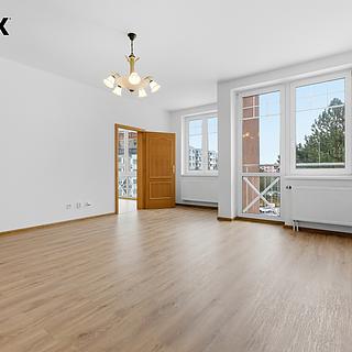 Prodej bytu 2+1 63 m&sup2; Karlovy Vary