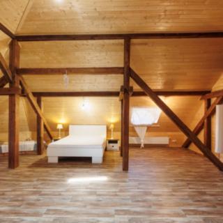 Prodej rodinného domu 688 m² Valeč