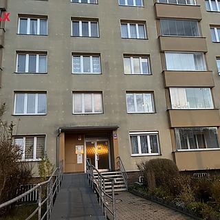 Prodej bytu 2+1 57 m² Karlovy Vary Drahovice, Gagarinova