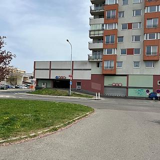 Prodej garáže 17 m&sup2; Praha