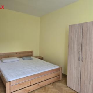 Pronájem bytu 1+1 46 m² Karlovy Vary Drahovice, Maďarská