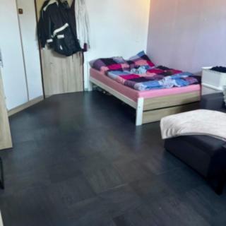 Prodej bytu 1+1 33 m² Karlovy Vary Rybáře, nám. 17. listopadu