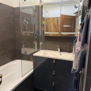 Prodej bytu 2+1 65 m² Karlovy Vary Rybáře, nám. 17. listopadu