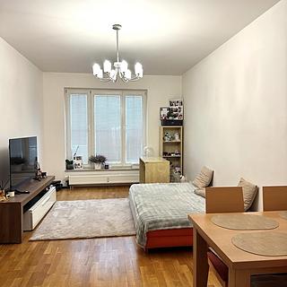 Pronájem bytu 2+kk 50 m² Karlovy Vary