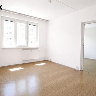 Prodej bytu 1+1 35 m² Cheb, Dvořákova