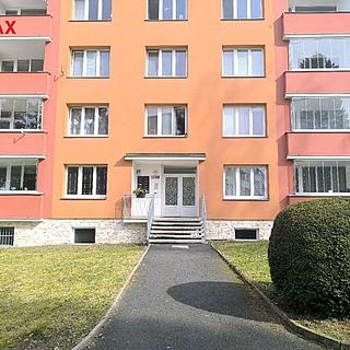 Pronájem bytu 2+1 62 m² Karlovy Vary Drahovice, Gagarinova