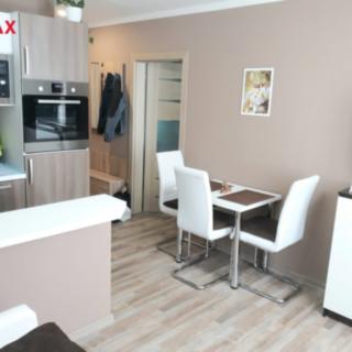 Prodej bytu 2+kk 36 m² Karlovy Vary
