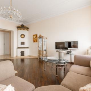 Prodej bytu 4+kk 143 m² Karlovy Vary
