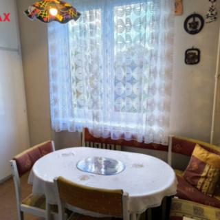 Pronájem bytu 2+1 54 m² Sokolov, Heyrovského