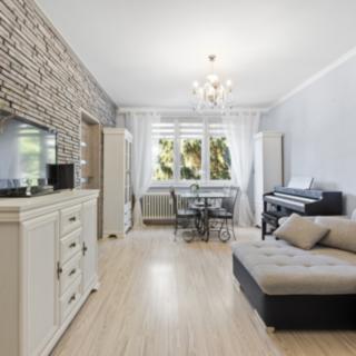 Prodej bytu 3+1 60 m² Karlovy Vary Rybáře, Chomutovská
