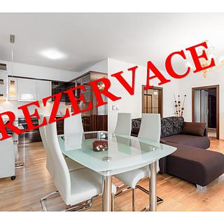 Prodej bytu 2+kk 70 m&sup2; Karlovy Vary