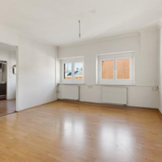 Prodej bytu 5+1 a více 130 m² Karlovy Vary, Bulharská