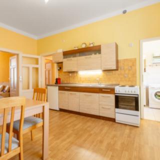 Prodej bytu 3+kk 82 m² Karlovy Vary, Jugoslávská