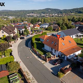 Prodej rodinného domu 210 m&sup2; Jenišov