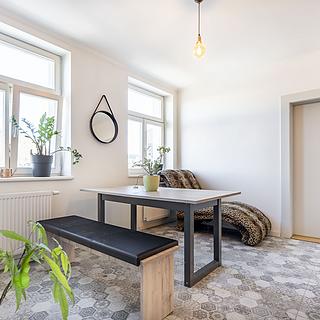 Prodej bytu 3+kk 94 m² Karlovy Vary, Bulharská