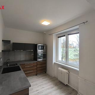 Pronájem bytu 2+1 56 m² Sokolov, Sokolovská